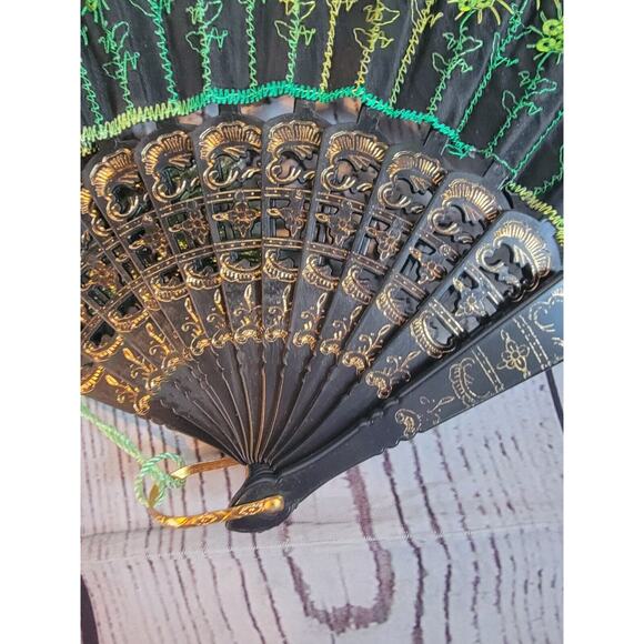 Peacock Emerald Green Embroidered Fabric Folds Handheld Fan Sequin Party Bridal - Picture 2 of 6